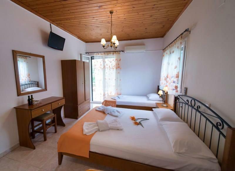 Katerina Holiday Studios Nikiana Dış mekan fotoğraf